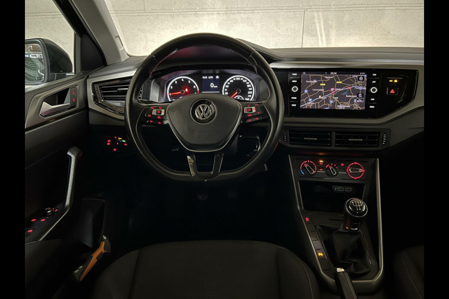 Volkswagen Polo 1.0 17” R-Line Carplay NAVI Cruise NAP