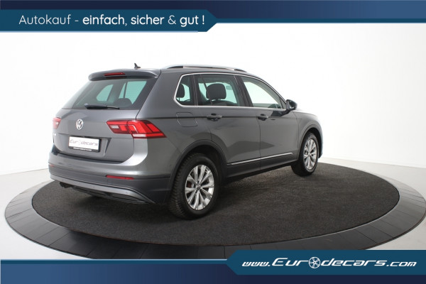 Volkswagen Tiguan 2.0 TDI Highline *Panoramadak*Leer*Trekhaak*