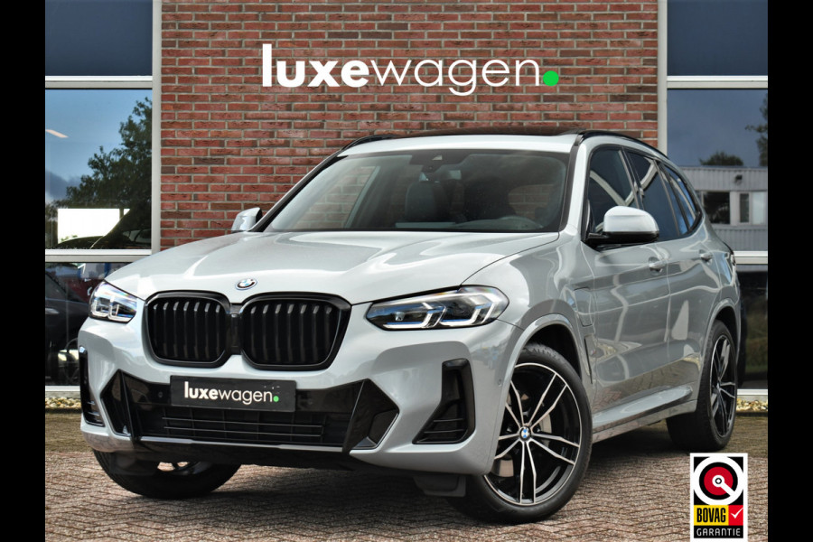 BMW X3 xDrive30e M-Sport Pano Trekh HUD Laser 20inch Shadowline