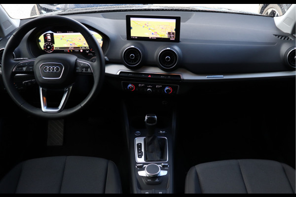 Audi Q2 35 TFSI S-line S-Tronic ACC LED 19" Sport