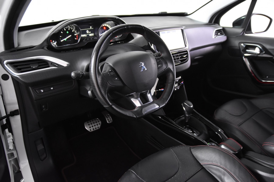 Peugeot 2008 GT-Line 110 *Navigatie*Leer*Stoelverwarming*