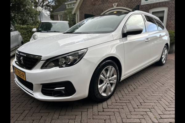 Peugeot 308 SW 1.2 PT Blue L. Ex Panodak, Navi, LMV, Carplay