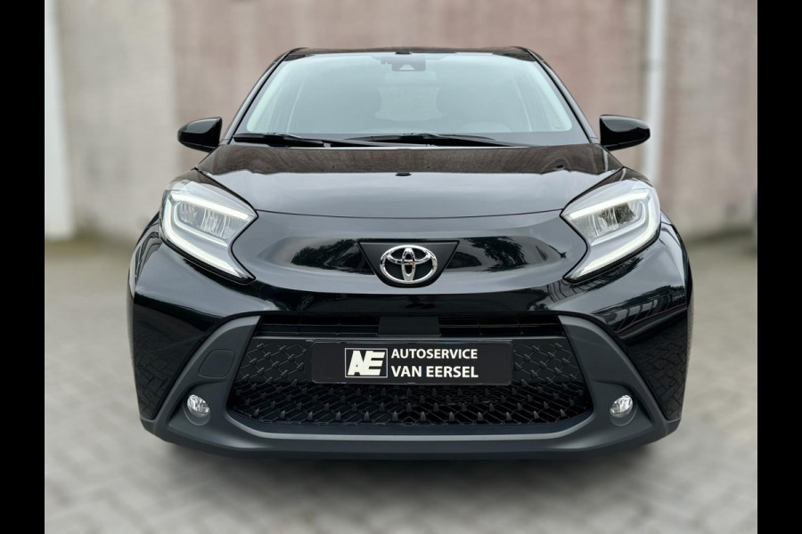 Toyota Aygo X 1.0 Active CAMERA / CARPLAY / 17 INCH LMV / ECC