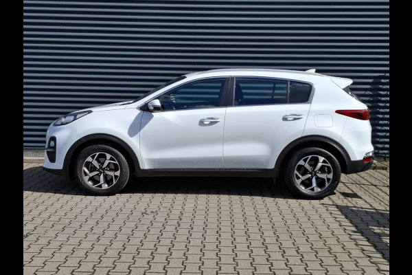 Kia Sportage 1.6 T-GDI DynamicLine 177pk | Navigatie | Apple Carplay | Cruise Control | Camera | Stoelverwarming | DAB | Achterbank Verwarmd |