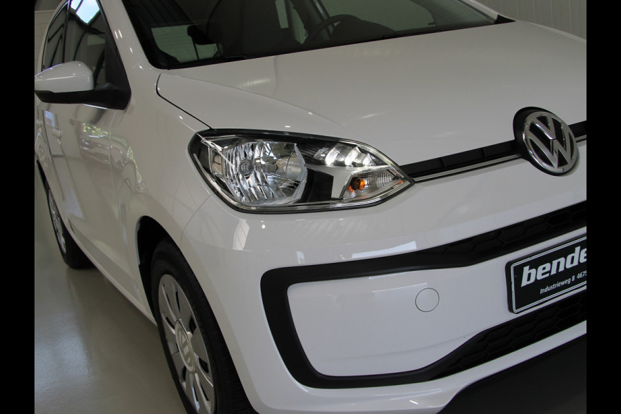 Volkswagen up! 1.0 BMT move up! Cruise | Apps | Camera