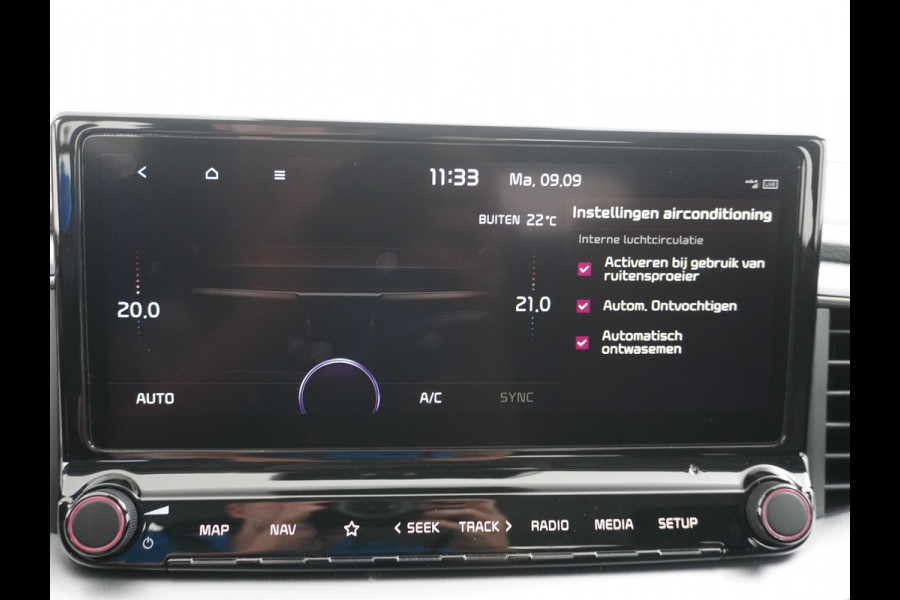 Kia Ceed Sportswagon T120PK Autom7. MHEV Apple Carplay Android Auto Camera Navi Mirror-link LED Dual-Ecc DAB PDC Regen-Lichtsensor Led LMVCruise Cont Premium-HiFi WiFi-vb. Multimedia Lane-assist Elec.ramen en Spiegels Mild Hybrid Voorruit aut defrost  7-versnellingen dct Bu-spieg verst/verwb ESC Facelift Model Orig.NL auto 32.000 nieuw