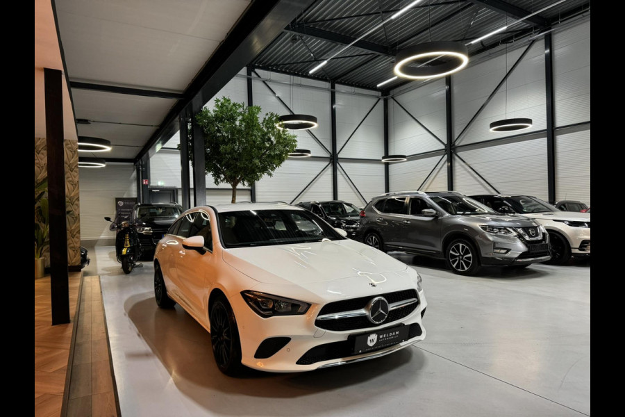 Mercedes-Benz CLA-Klasse Shooting Brake 180 Business Solution Garantie Xenon Cruise Control Leder Navigatie Rijklaar