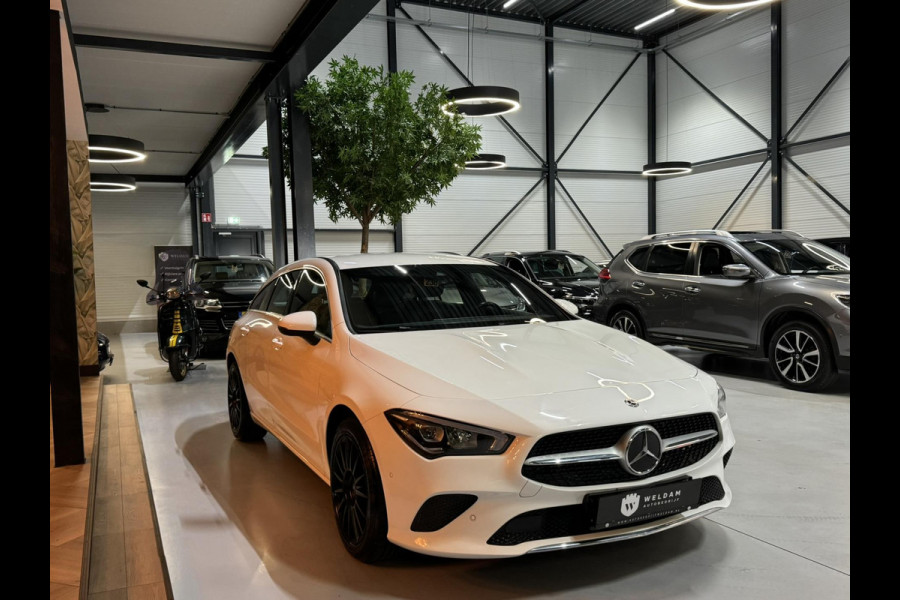 Mercedes-Benz CLA-Klasse Shooting Brake 180 Business Solution Garantie Xenon Cruise Control Leder Navigatie Rijklaar