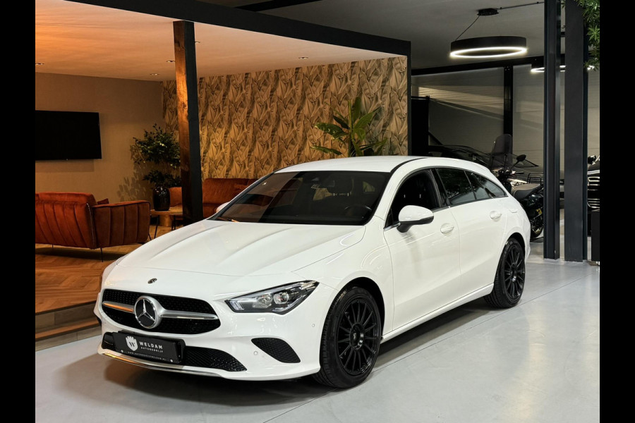 Mercedes-Benz CLA-Klasse Shooting Brake 180 Business Solution Garantie Xenon Cruise Control Leder Navigatie Rijklaar