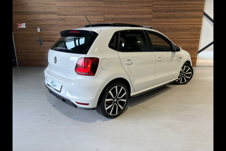 Volkswagen Polo 1.8 TSI GTI | Full LED | PANO | PDC | Climatronic | 17 Inch | Bluetooth connect | top staat! |