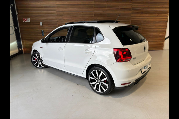 Volkswagen Polo 1.8 TSI GTI | Full LED | PANO | PDC | Climatronic | 17 Inch | Bluetooth connect | top staat! |