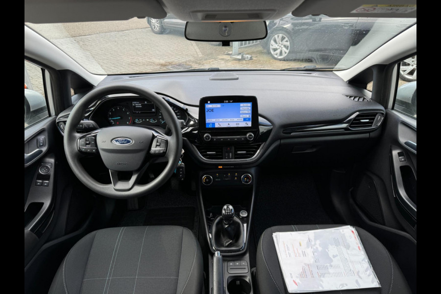 Ford Fiesta 1.1 Trend TREKHAAK / CARPLAY / NL AUTO MET NAP / AIRCO / CRUISE