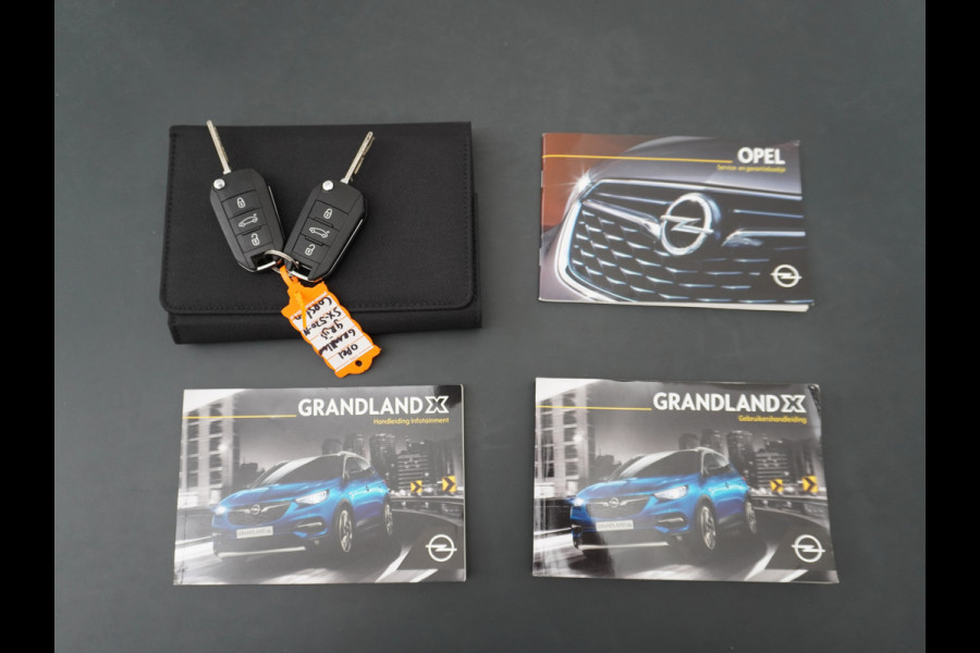 Opel Grandland X T131PK Apple Carplay Android Auto Navi Ecc Bluetooth DAB PDC Lane Assist Regen-licht Sensor Cruise Control LMV Led Elec. Ramen e Navi 5.0 IntelliLink Grootlicht-assistent Verkeersbord detectie Wifi Online Edition 100% Dealeronderhouden 1e eigenaar EURO 6  Orig.NL auto!