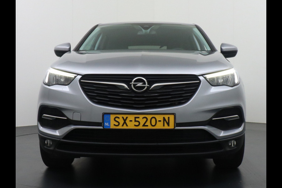 Opel Grandland X T131PK Apple Carplay Android Auto Navi Ecc Bluetooth DAB PDC Lane Assist Regen-licht Sensor Cruise Control LMV Led Elec. Ramen e Navi 5.0 IntelliLink Grootlicht-assistent Verkeersbord detectie Wifi Online Edition 100% Dealeronderhouden 1e eigenaar EURO 6  Orig.NL auto!