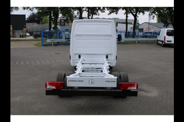 Mercedes-Benz Sprinter 515 CDI chassis L3 432 wb 3500 kg trekgwicht, MBUX, Comfort stoel, Etc.