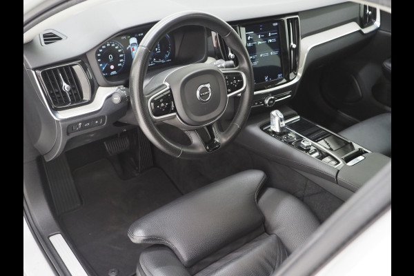 Volvo V60 2.0 T8 Twin Engine AWD Inscription | Panoramadak | Leder | Carplay | Birch Light