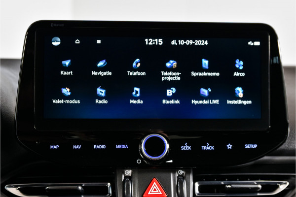 Hyundai i30 Wagon 1.5 T-GDi MHEV 160 PK Premium - Automaat | Cruise | Stoel-+stuurverw. | PDC | Camera | NAV+ App. connect | ECC | Afn. Trekhaak | LM 16" |