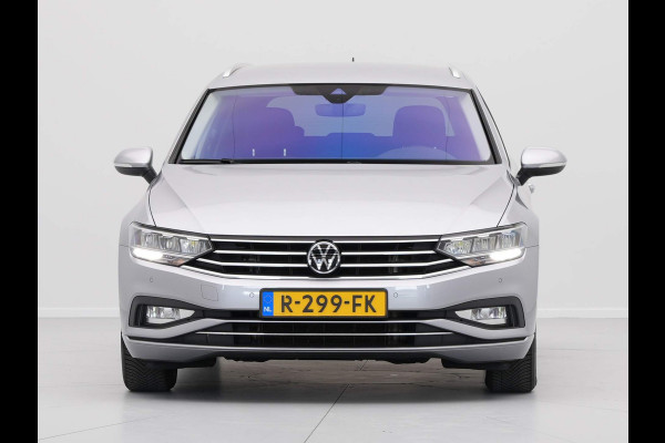 Volkswagen Passat Variant 1.5 TSI 150pk DSG Business Navigatie Virtual Cockpit Acc Camera 226