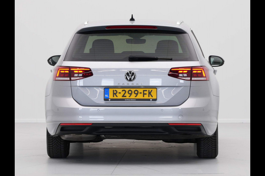 Volkswagen Passat Variant 1.5 TSI 150pk DSG Business Navigatie Virtual Cockpit Acc Camera 226