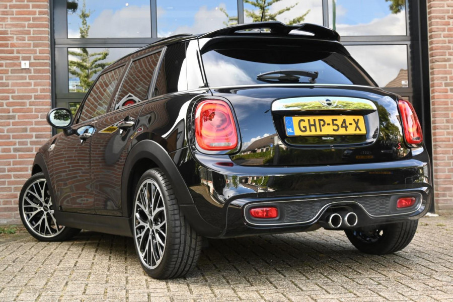 MINI Mini 2.0 Cooper S Chili BLACK Pano Leder H&K A.Cruise DealerOH '17