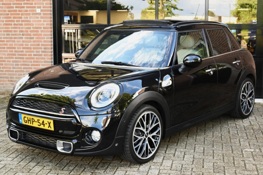 MINI Mini 2.0 Cooper S Chili BLACK Pano Leder H&K A.Cruise DealerOH '17