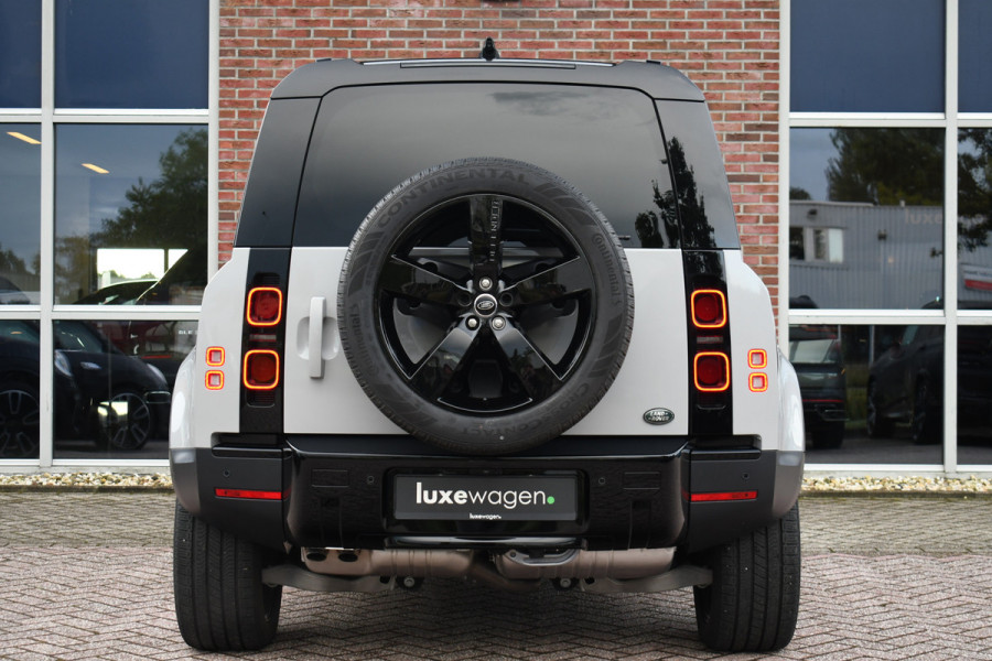 Land Rover Defender 110 3.0 D250 SE Luchtv Trekh ACC 22inch Krijt-wrap