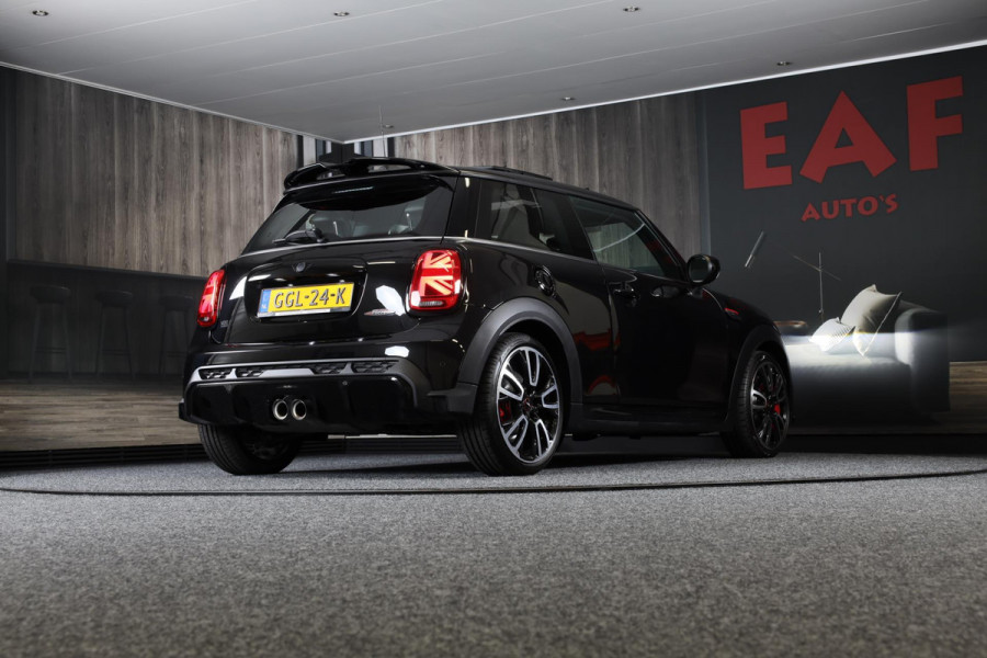 MINI Mini 2.0 John Cooper Works JCW / 231 PK / AUT / HK / Head Up / Navi / Virtual Cockpit / Open Panoramadak / Led / Pdc / 17 Inc