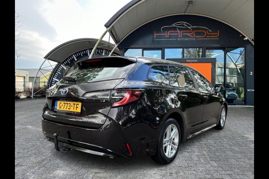 Toyota Corolla Touring Sports 1.8 Hybrid Business Trekhaak All Season Apple Carplay Rijklaarprijs!