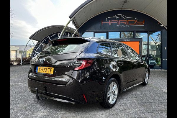 Toyota Corolla Touring Sports 1.8 Hybrid Business Trekhaak All Season Apple Carplay Rijklaarprijs!