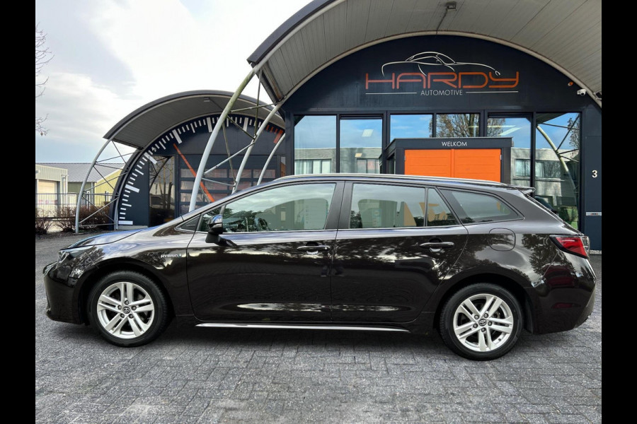 Toyota Corolla Touring Sports 1.8 Hybrid Business Trekhaak All Season Apple Carplay Rijklaarprijs!