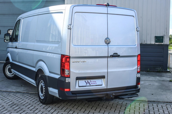 Volkswagen Crafter 35 2.0 TDI L3H2 Comfortline *Camera*Trekhaak*Betimmering*3-Zits*