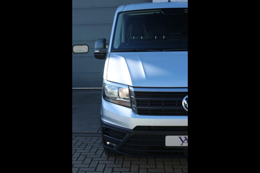 Volkswagen Crafter 35 2.0 TDI L3H2 Comfortline *Camera*Trekhaak*Betimmering*3-Zits*