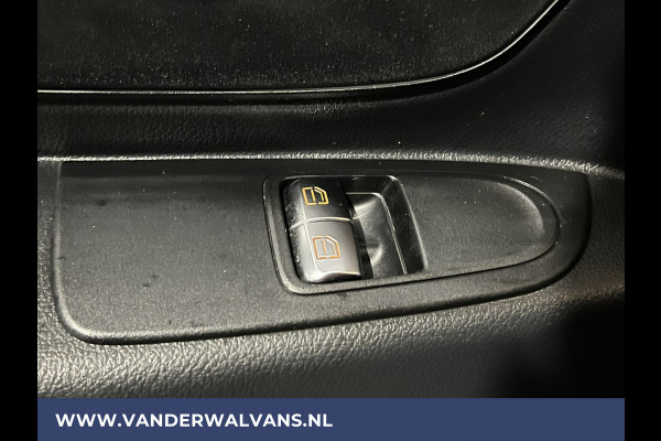 Mercedes-Benz Vito 114 CDI 136pk L2H1 Euro6 Airco | Trekhaak | Cruisecontrol | Parkeersensoren Stoelverwarming, Bijrijdersbank