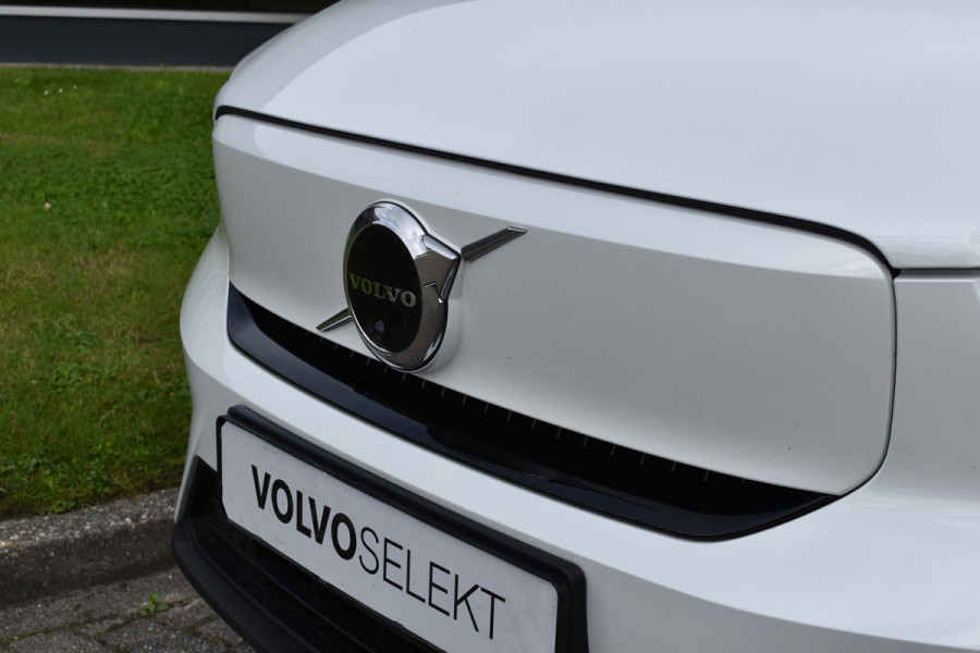 Volvo C40 Recharge 231PK Ultimate 69 kWh | ACC | H&K | 20"LMV | Nubuck | 360 camera | Getint glas | Blis | Stuurverwarming