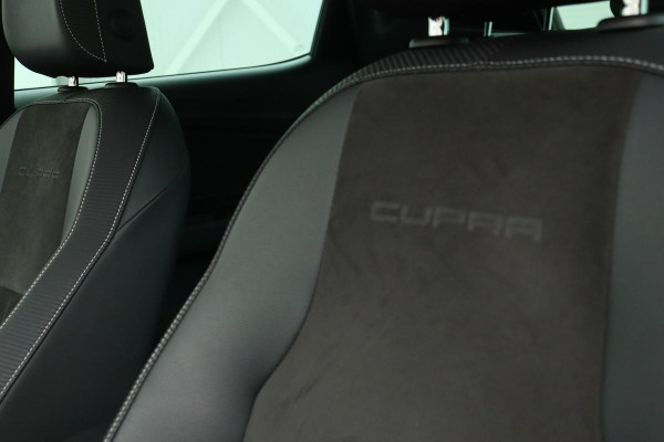 Seat Leon 2.0 TSI CUPRA Ultimate Edition | Panoramadak | Black Pack | Virtual Cockpit | Alcantara | Adaptive Cruise | Beats