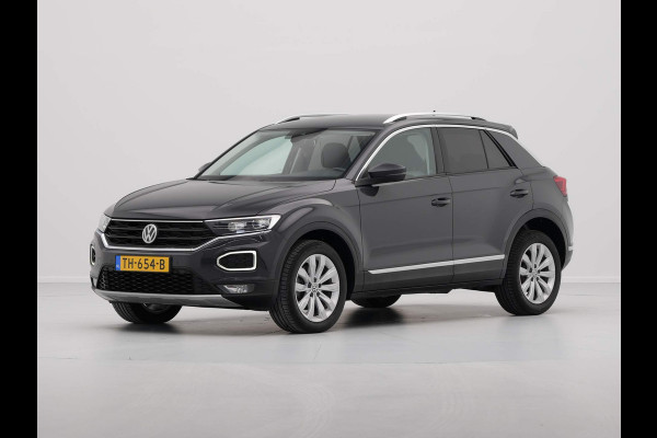 Volkswagen T-Roc 1.5 TSI 150pk DSG Sport Navigatie Trekhaak Clima Privacy glas Virtual Cockpit 29