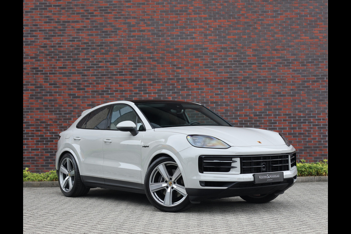 Porsche Cayenne Coupé E-Hybrid *Krijt*Sport Chrono*Pano*