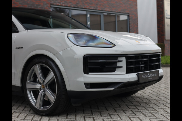 Porsche Cayenne Coupé E-Hybrid *Krijt*Sport Chrono*Pano*