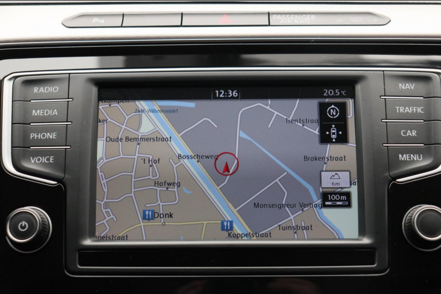 Volkswagen Passat Variant 1.4 TSI GTE Connected Series Trekhaak Navigatie Origineel NL