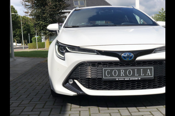 Toyota Corolla Touring Sports 2.0 Hybrid Style | Dodehoekherkenning, Parkeersensoren, CarPlay/Android Auto, Stoel + Stuurverwarming, Keyless