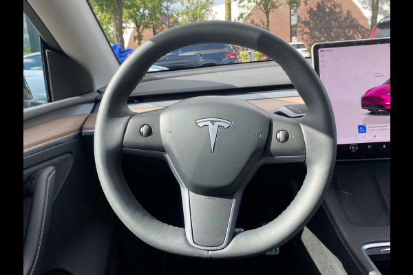 Tesla Model Y Performance AWD 75 kWh ORG. NL. NAP KM. |  VAN 50.900 VOOR 48.877 | * 40.394 EX BTW * |