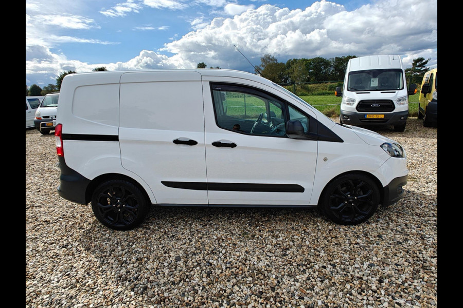 Ford Transit Courier 1.5 TDCI Economy Edition , Euro 6 , Apk sept. 2025b , Airco ,Schuifdeur , nette bus.