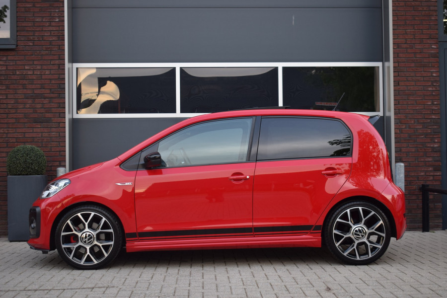 Volkswagen up! GTI 1.0 TSI 116pk | Origineel NL | Pano | Beats | Camera