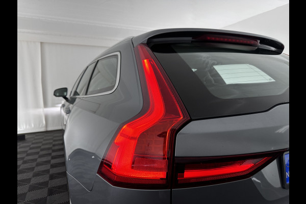 Volvo V90 2.0 D4 Inscription Aut. *VIRTUAL-COCKPIT | VOLLEDER | FULL-LED | NAVI-FULLMAP | MEMORY-PACK | CAMERA | LANE-ASSIST | KEYLESS | BLIS | CRUISE | APP.CONNECT | TOWBAR | COMFORT-SEATS | 18''ALU*