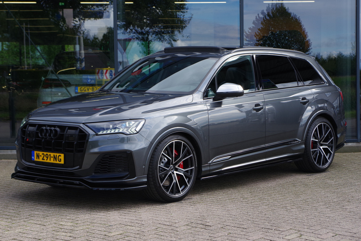 Audi Q7 4.0 TDI SQ7 435 PK V8 Quattro 7p, Panoramadak, Trekhaak, 4-Wielsturing, BOSE, Laser-LED, 22" LM