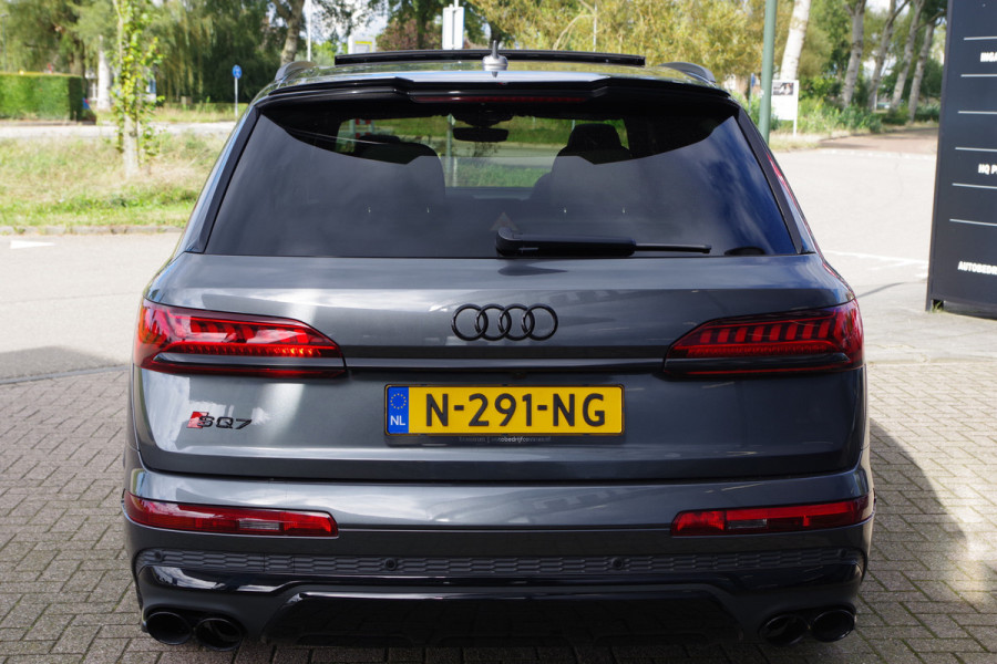 Audi Q7 4.0 TDI SQ7 435 PK V8 Quattro 7p, Panoramadak, Trekhaak, 4-Wielsturing, BOSE, Laser-LED, 22" LM