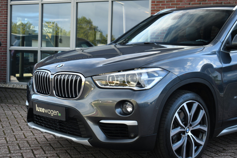 BMW X1 sDrive18i X-Line Sportstoel 18inch El-Klep Stuurwielverw