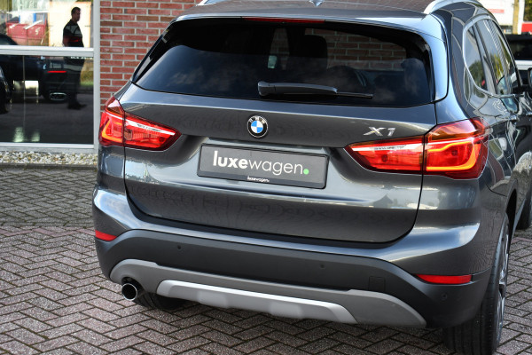 BMW X1 sDrive18i X-Line Sportstoel 18inch El-Klep Stuurwielverw