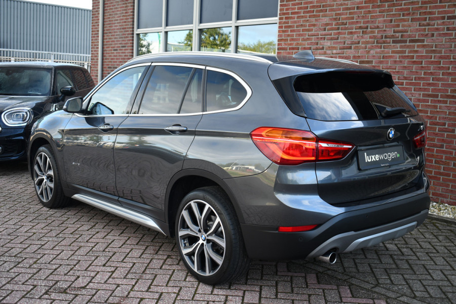 BMW X1 sDrive18i X-Line Sportstoel 18inch El-Klep Stuurwielverw