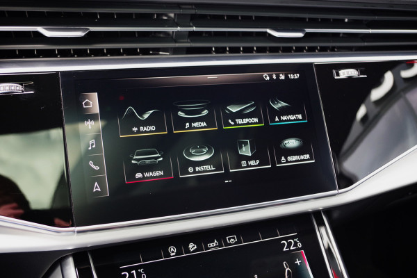 Audi SQ7 4.0 TDI SQ7 435 PK V8 Quattro 7p, Panoramadak, Trekhaak, 4-Wielsturing, BOSE, Laser-LED, 22" LM